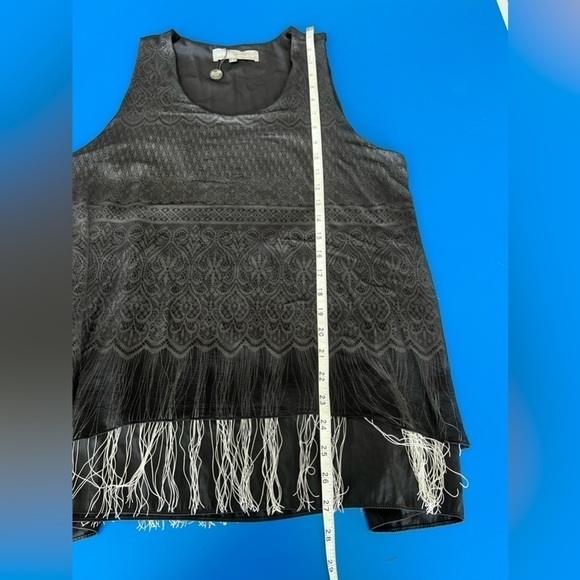 Lola and Sophie Fringe Silk Tank. Size L. Pristine Condition. - Picture 2 of 7